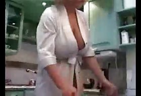 Общественный анальный секс с моей маленькой испанской сукой