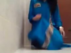 Две маслени проститутки