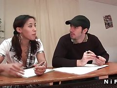 Красивата блондинка и я нахал