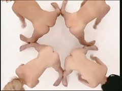 Една блондинка налагат секс