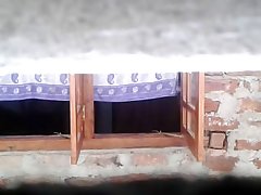 Трахнул милашку Мегги в парка и празнене в путка