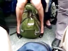 Млада двойка - страстна любов