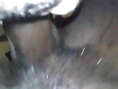 Хейдън през зимата е удовлетворило себе си на басейна