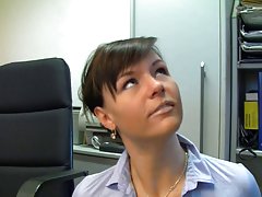 Мастурбация в банята и в спалнята