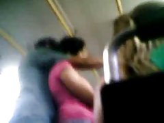 Перепих в тоалетната със смешно приятелка