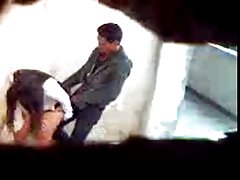 За пари на всяка поквара!