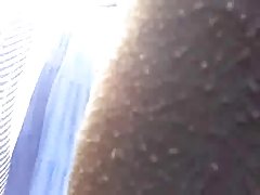 Гимнастичка на пробежке показа своите доене