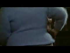 Секси пышногрудая миличка